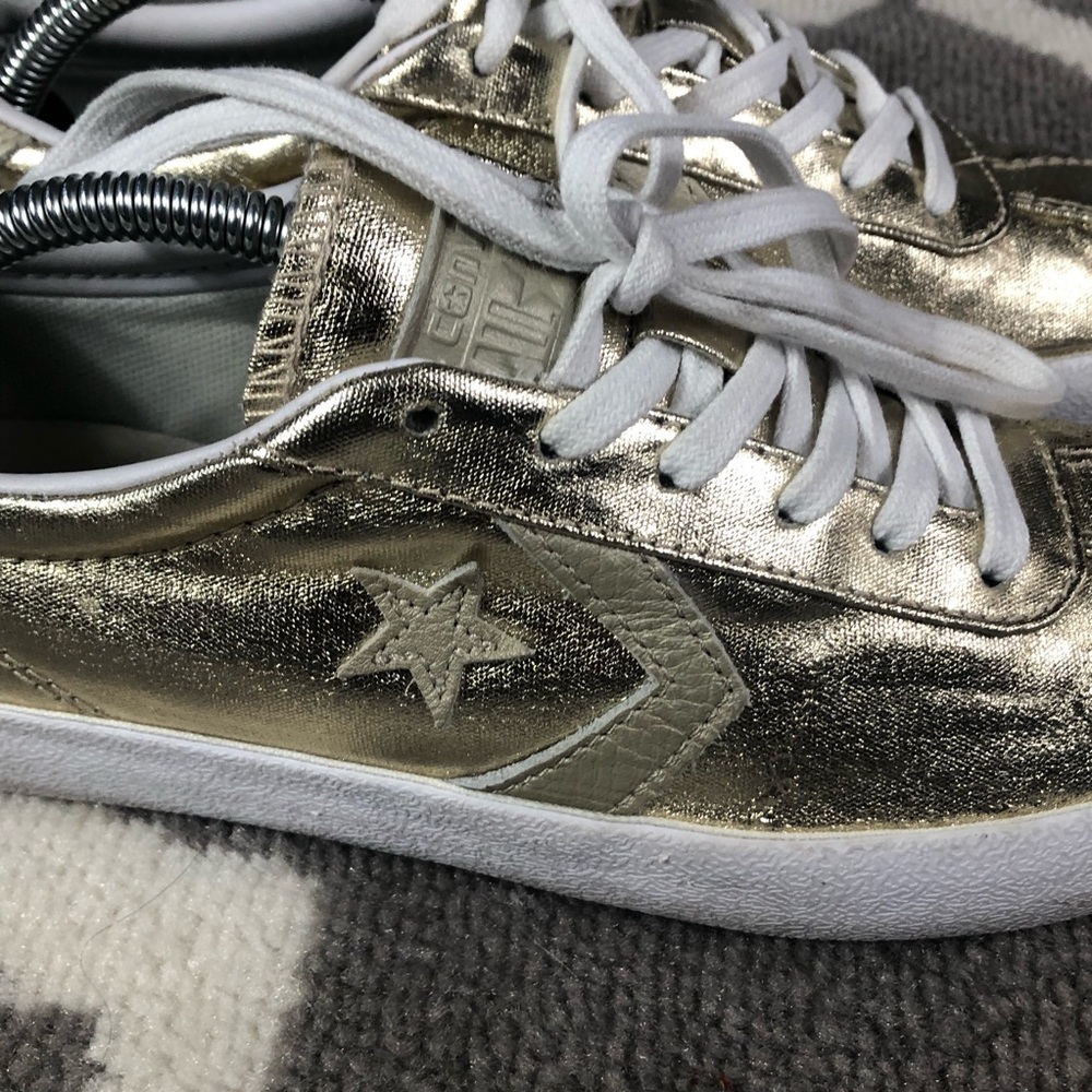 Converse Sneakers Womens Size 7 Metallic Breakpoint Shoes Gold Star - Picture 3 of 10